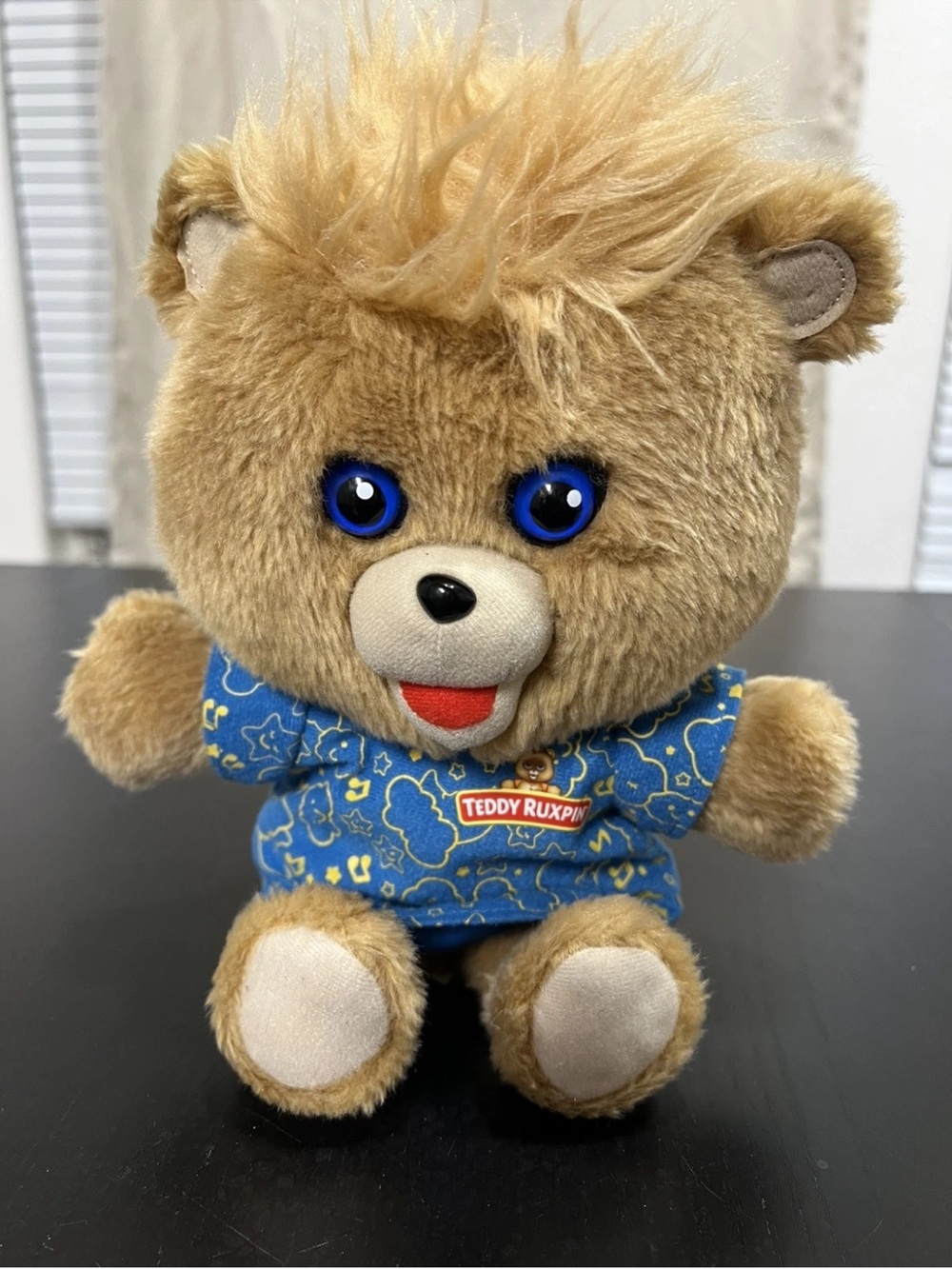 2018 TEDDY RUXPIN HUG N SING LULLABY MUSICAL. Voice box not working